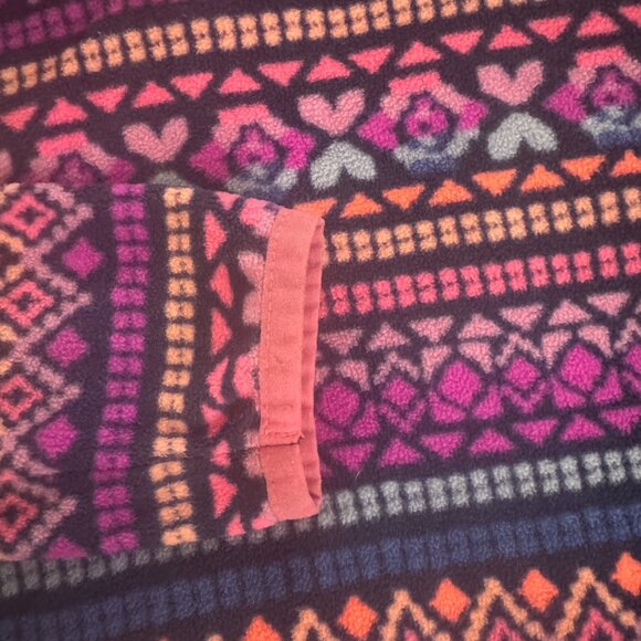 OshKosh Girls Fleece Pullover - Picture 6 of 6